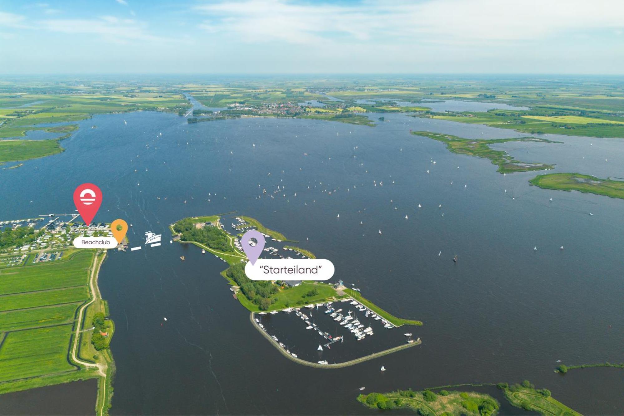 Welcome In - Houseboat 'Elysium' Met Eigen Aanlegsteiger Sneek - Offingawier Экстерьер фото